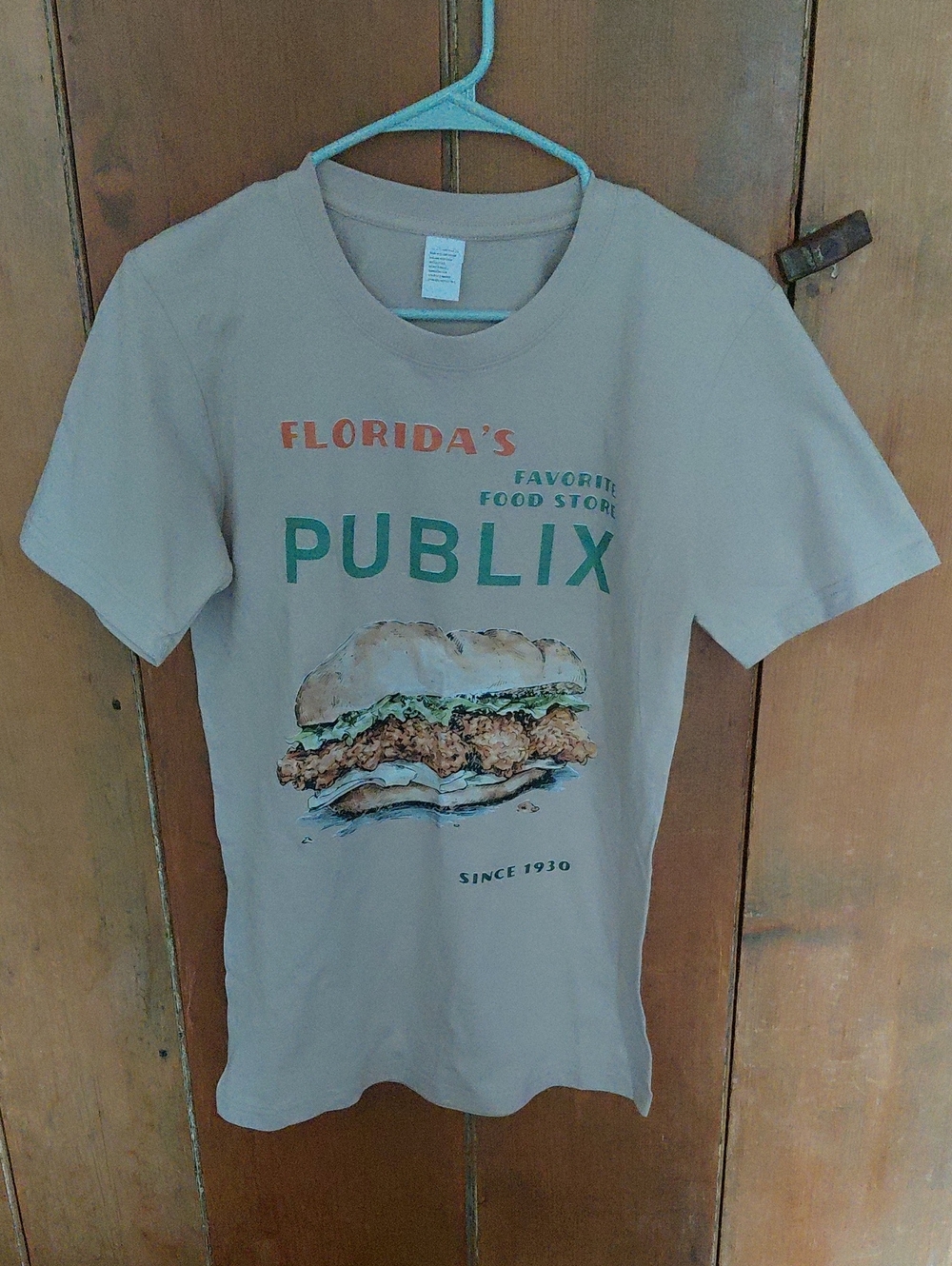 Publix Graphic Logo Tee — Beige Men’s Shirt Size Small